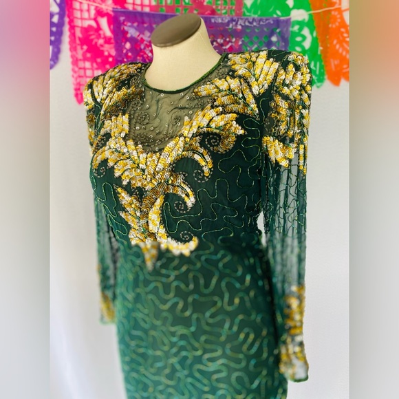 Vintage Green and Gold sparkly gown - Picture 10 of 15